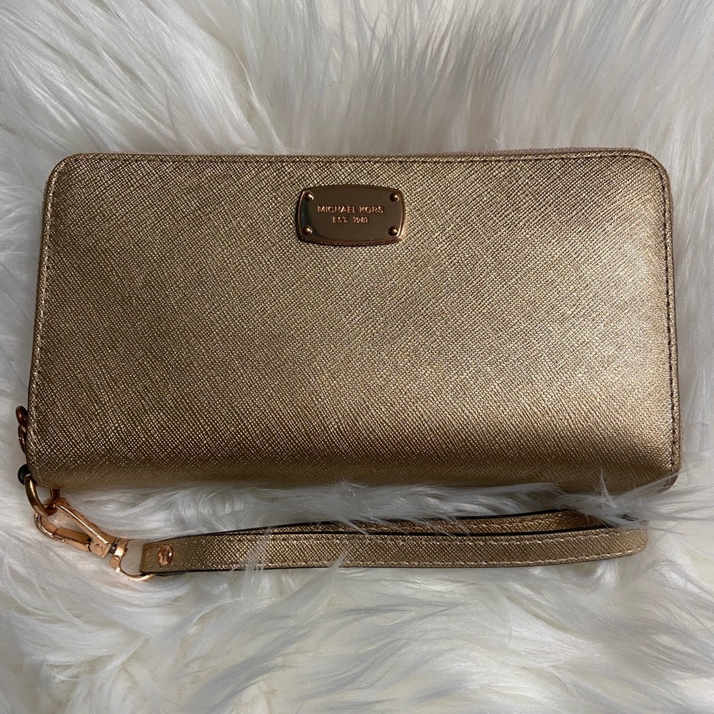 Rose gold wallet from Michael Kors